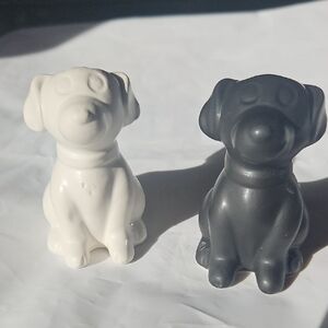 New! Salt & Pepper Shakers Ceramic Dog Figurine Set - Black & White NWT